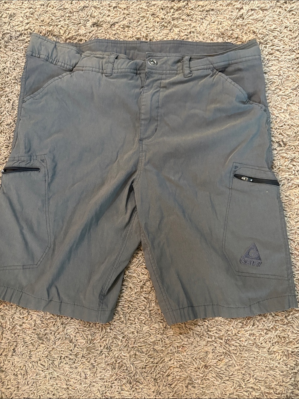 Gerry Weber Men's Gray Cargo Shorts with Zip Pockets